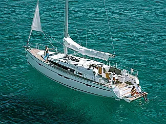 Bavaria Cruiser 46 - External image
