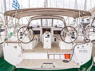 Sun Odyssey 410 - External image