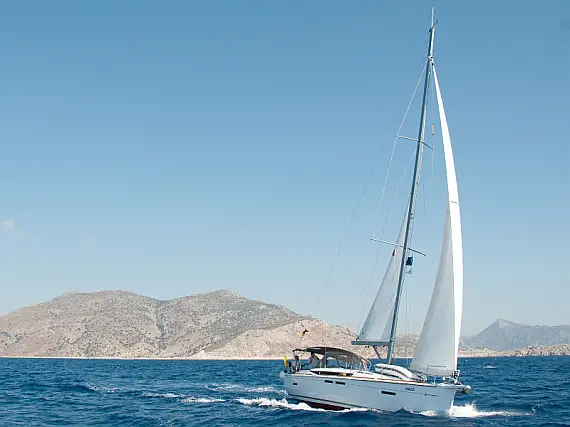 Sun Odyssey 419 - External image