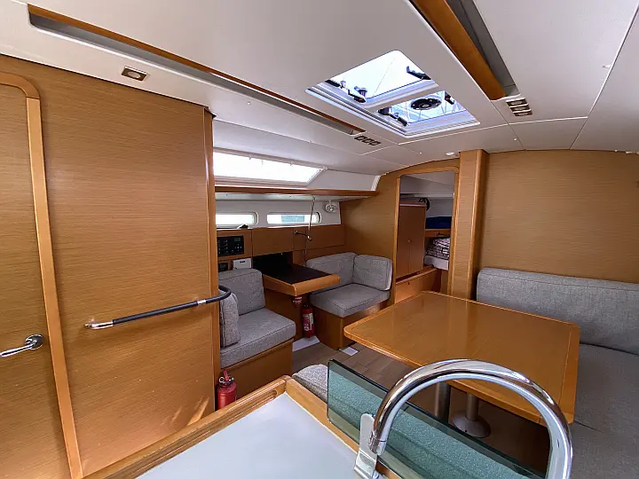 Sun Odyssey 419 - 
