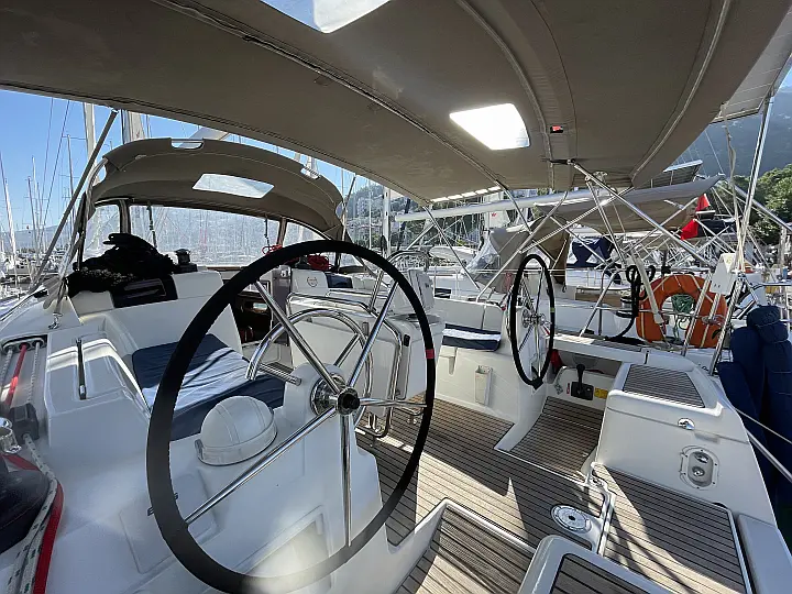 Sun Odyssey 419 - 