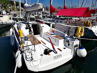 Oceanis 30.1 - External image