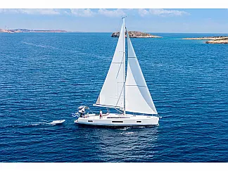 Oceanis 51.1 (5+1 cab) A/C & GEN - External image