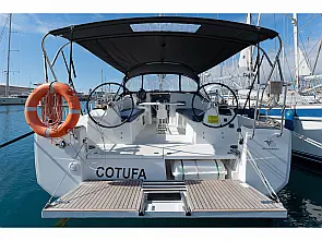 Sun Odyssey 380