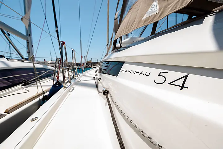 Jeanneau 54 - 