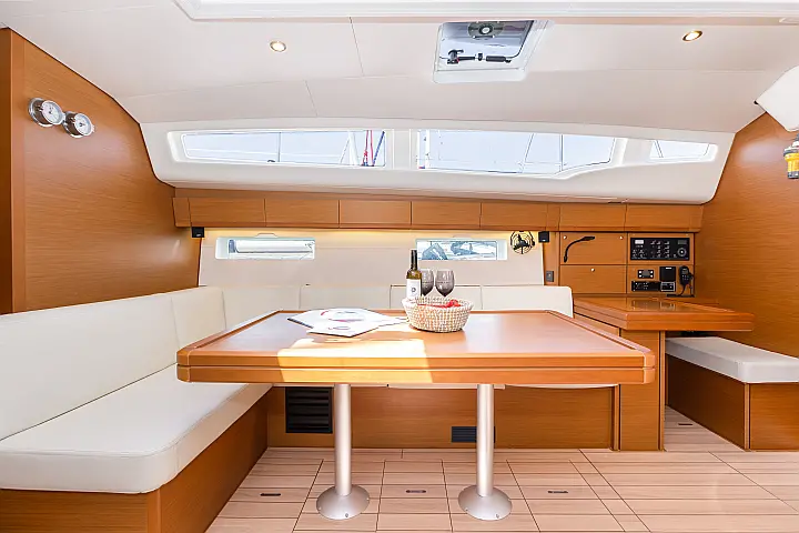 Jeanneau 54 - 