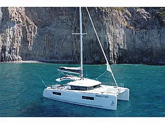 Lagoon 40 - External image