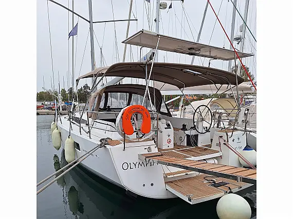 Sun Odyssey 440 (possible to be converted to 3 cabins) - External image