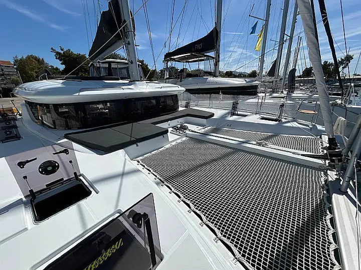 Lagoon 43 - 