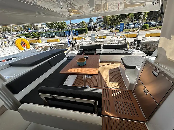 Lagoon 43 - 