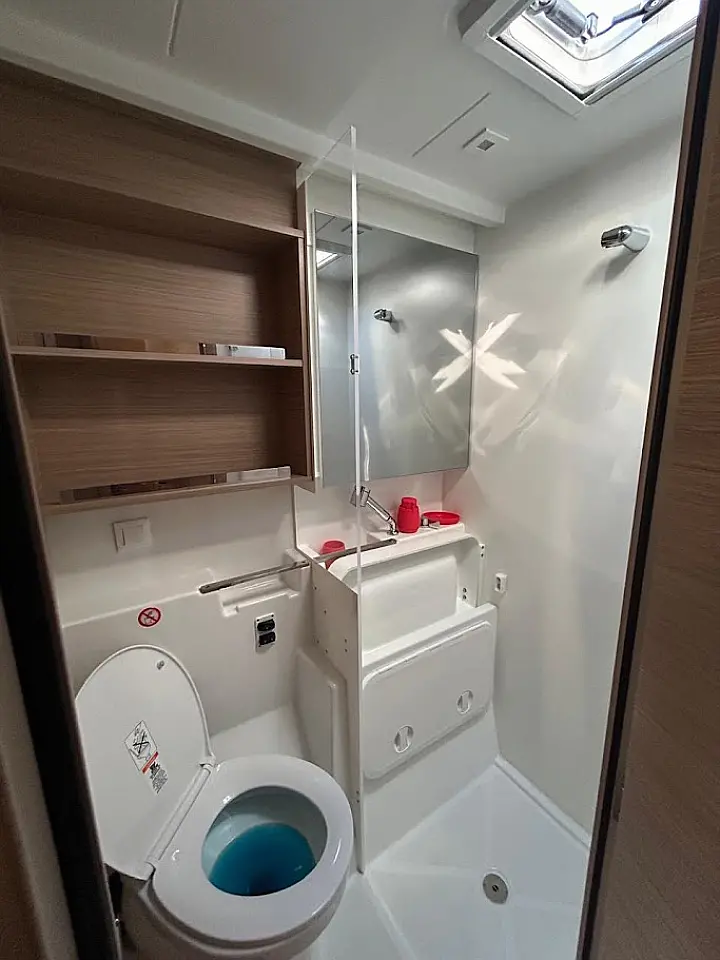 Lagoon 43 - 