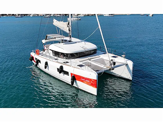 Lagoon 40 - External image