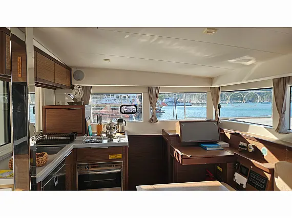 Lagoon 40 - Internal image