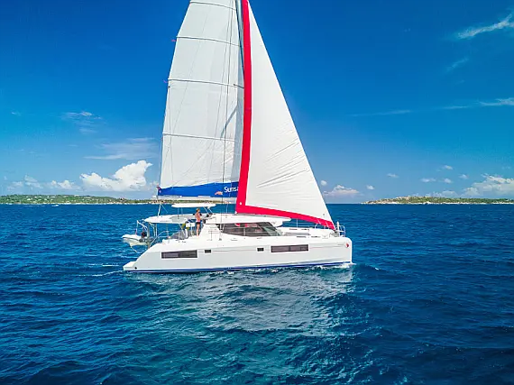 Sunsail 454 - [External image]