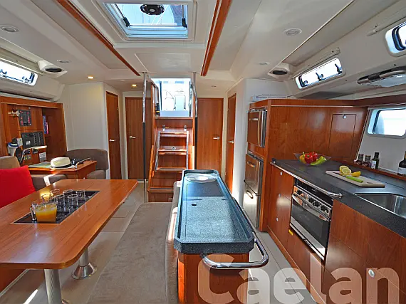 Hanse 505 A/C & GEN - Internal image