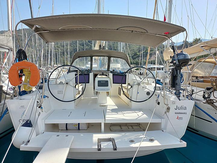 Dufour 410 Grand Large 6 - stern
