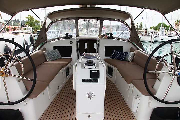 Sun Odyssey 410 - 
