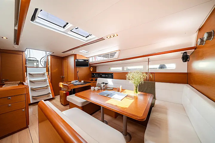Sun Odyssey 519 -  5 cabs - 