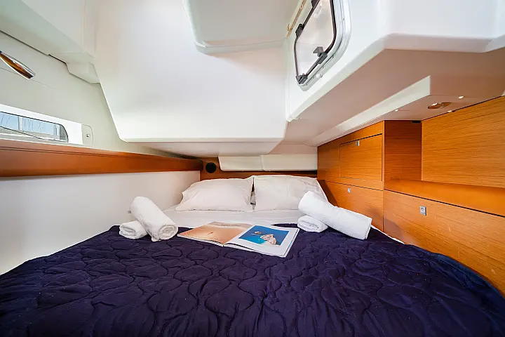 Sun Odyssey 519 -  5 cabs - 