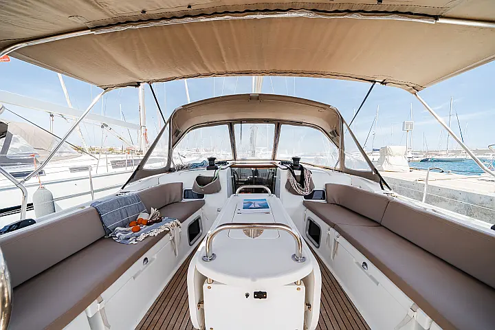 Sun Odyssey 519 -  5 cabs - 