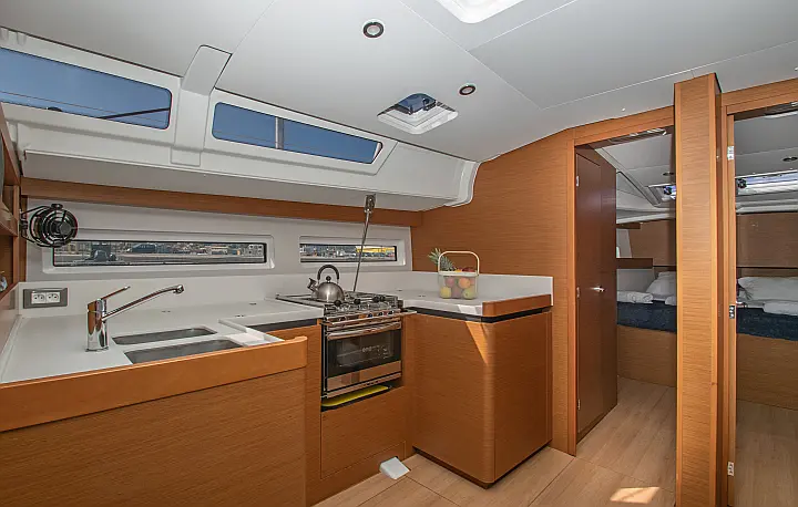 Sun Odyssey 490 4 cabins - 