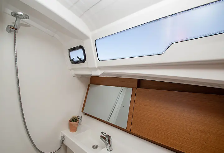 Sun Odyssey 490 4 cabins - 