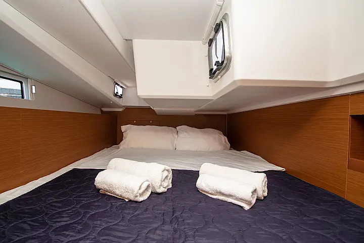 Sun Odyssey 490 4 cabins - 