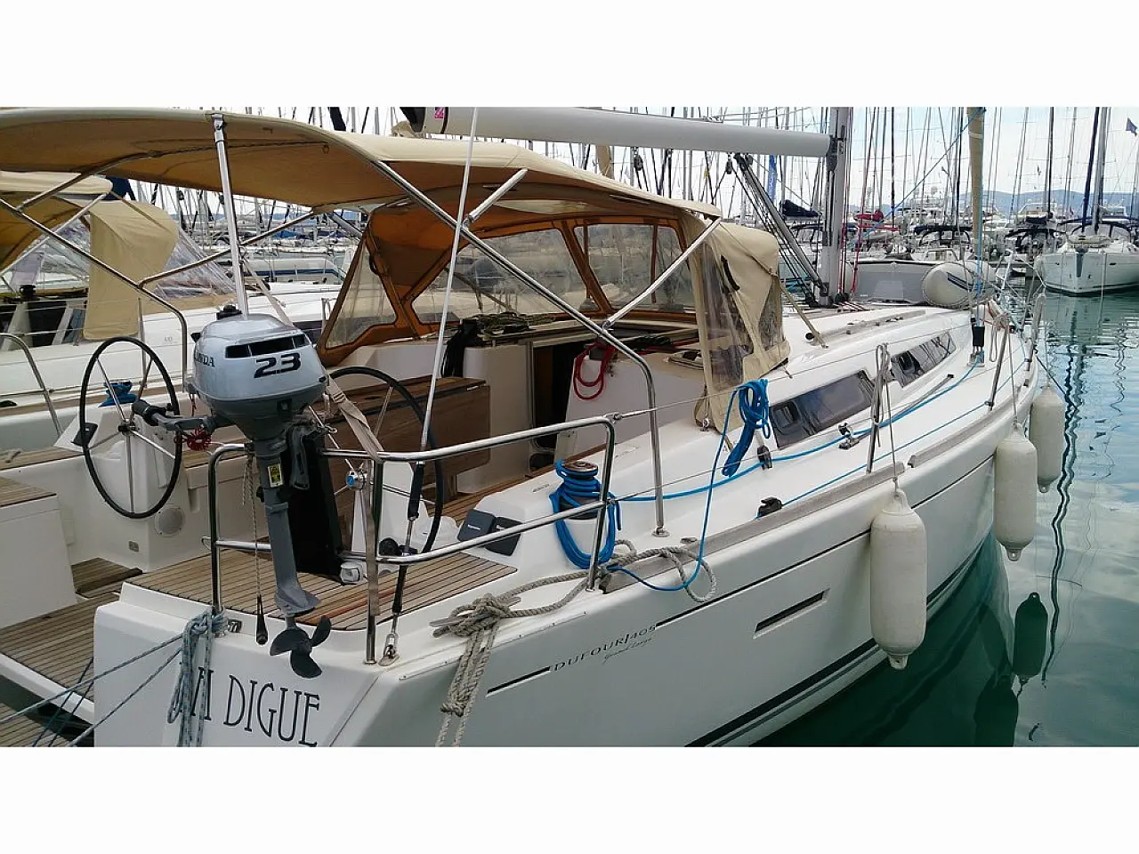 Dufour 405