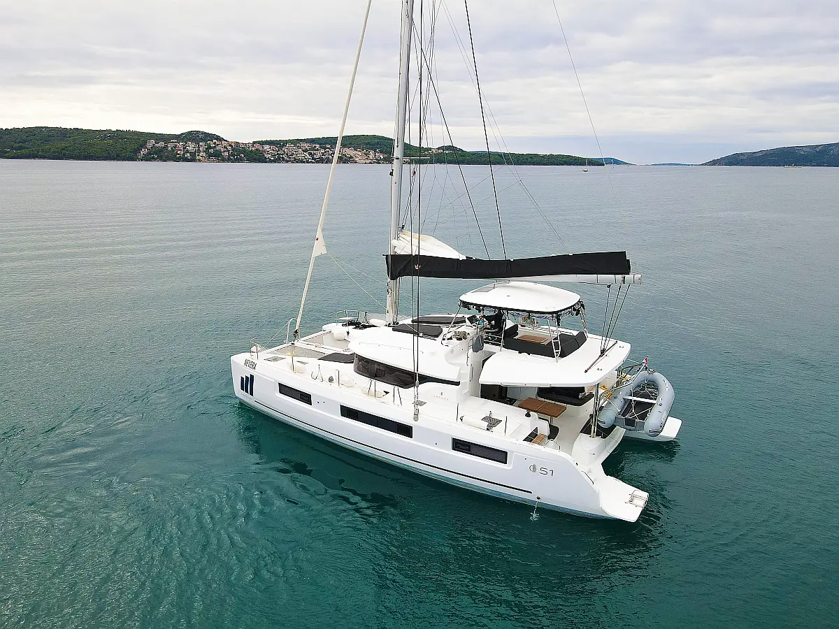 Lagoon 51 4