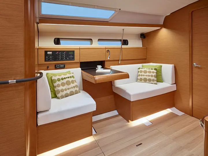 Sun Odyssey 449 - 