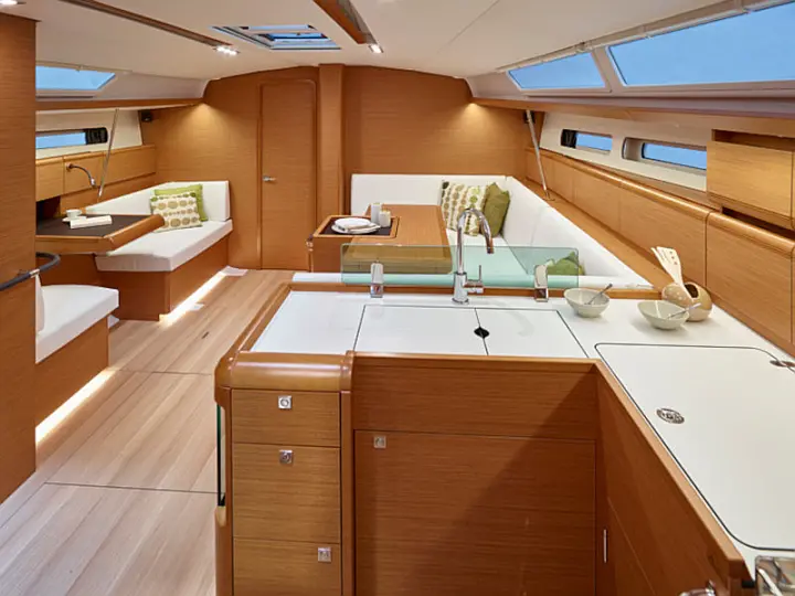 Sun Odyssey 449 - 
