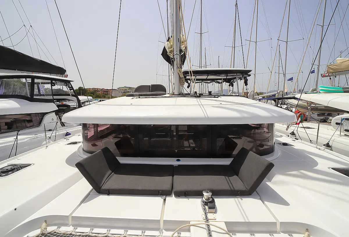 Lagoon 46 4