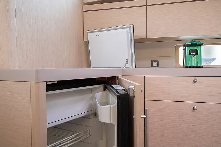 Oceanis 46.1 (bunk cab) - 