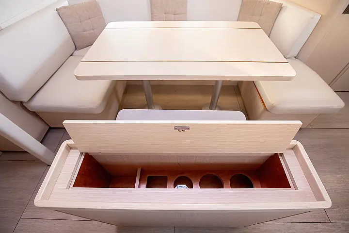 Oceanis 46.1 (bunk cab) - 