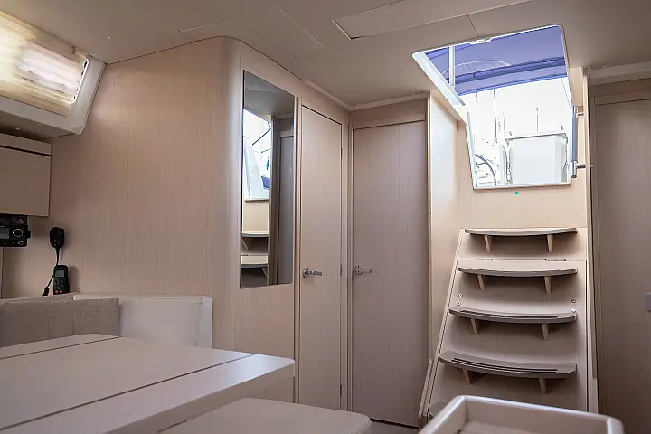 Oceanis 46.1 (bunk cab) - 