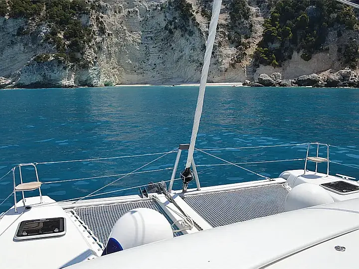 Lagoon 42 - 