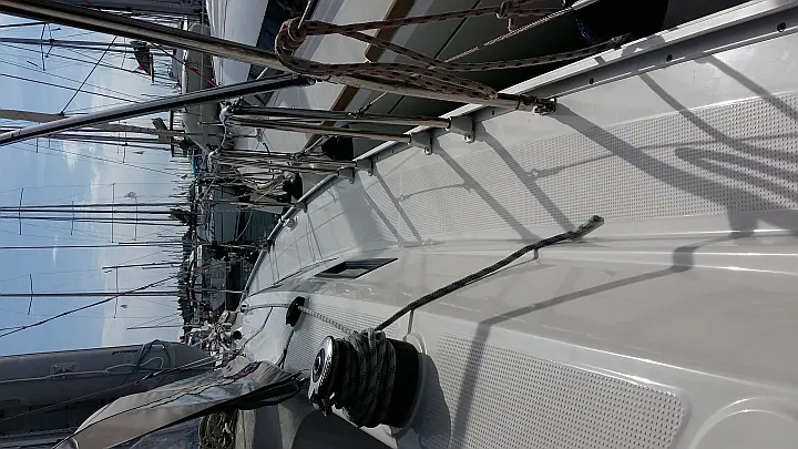Bavaria Cruiser 37 - 