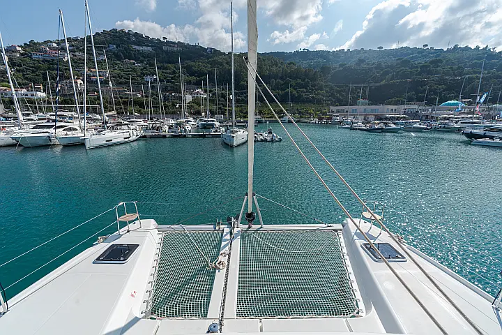 Lagoon 42 - 