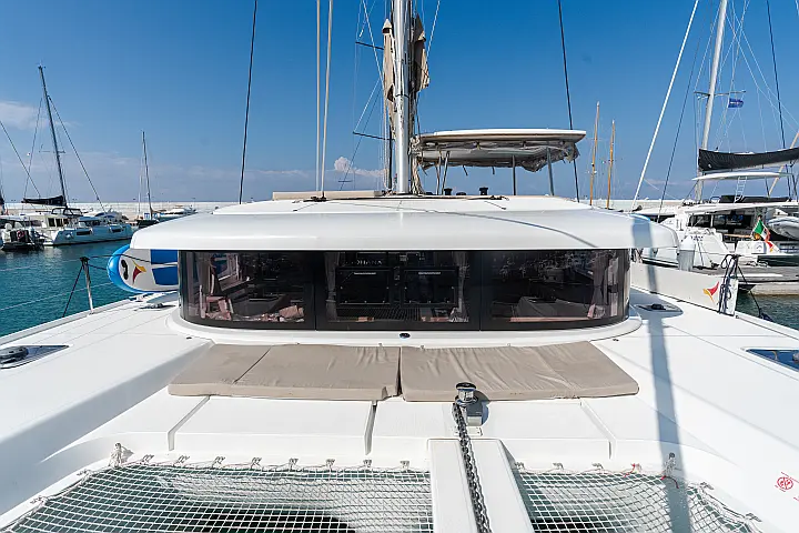 Lagoon 42 - 