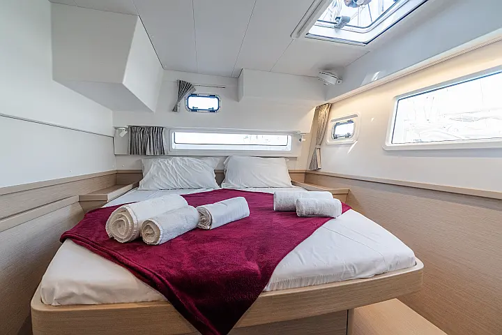 Lagoon 42 - 