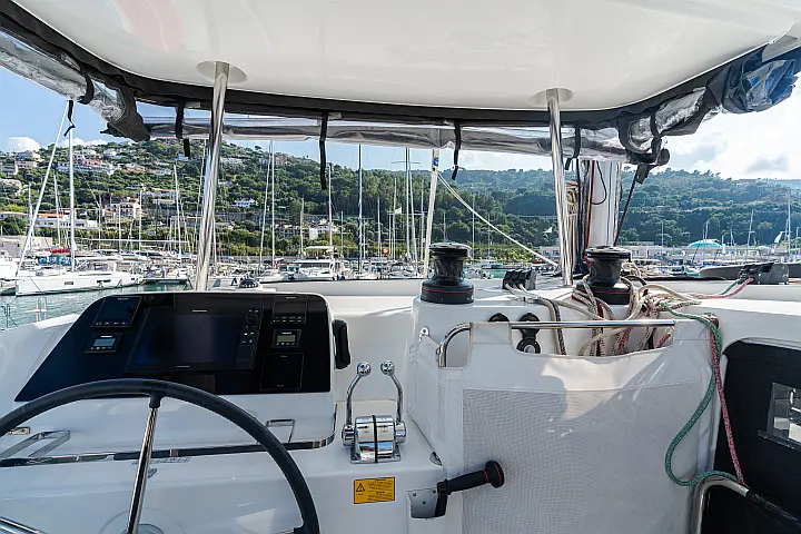 Lagoon 42 - 