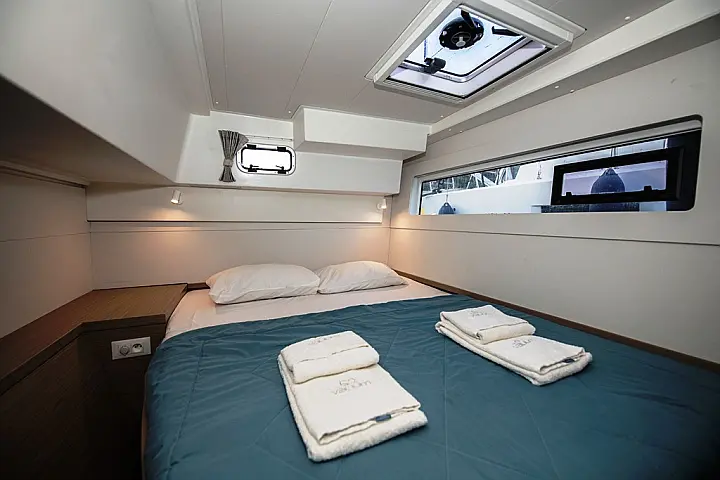 Lagoon 40  - 