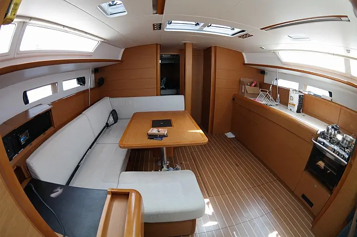 Sun Odyssey 469 - 