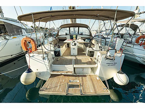 Sun Odyssey 490 4 cabins - External image