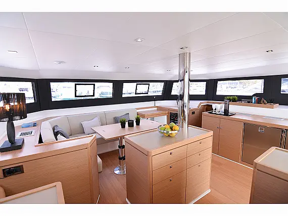 Dufour Catamaran 48 - Internal image
