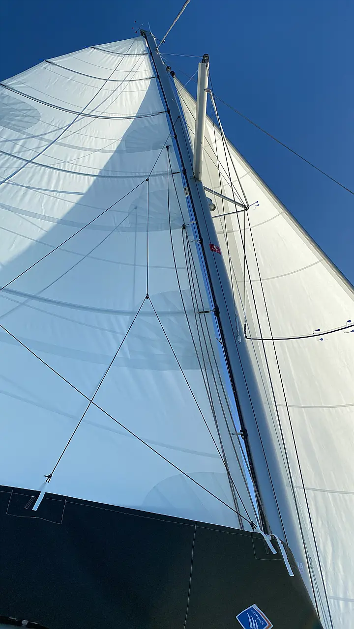 Lagoon 42.3 - 
