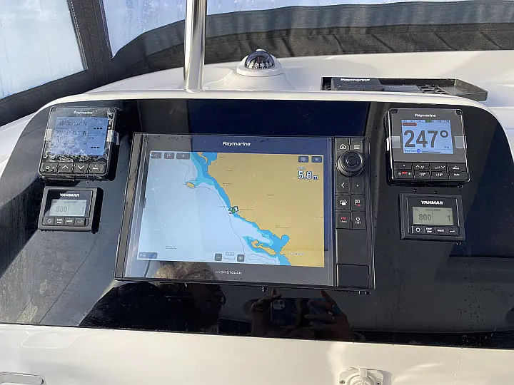Lagoon 42.3 - 