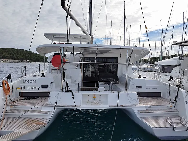 Lagoon 42.3 - 