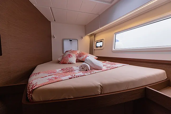 Lagoon 42 - 
