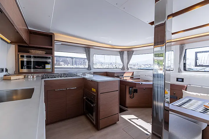 Lagoon 46  - 